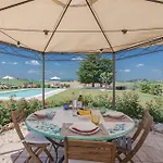 Couette-café B&B Villa Olesia 3*